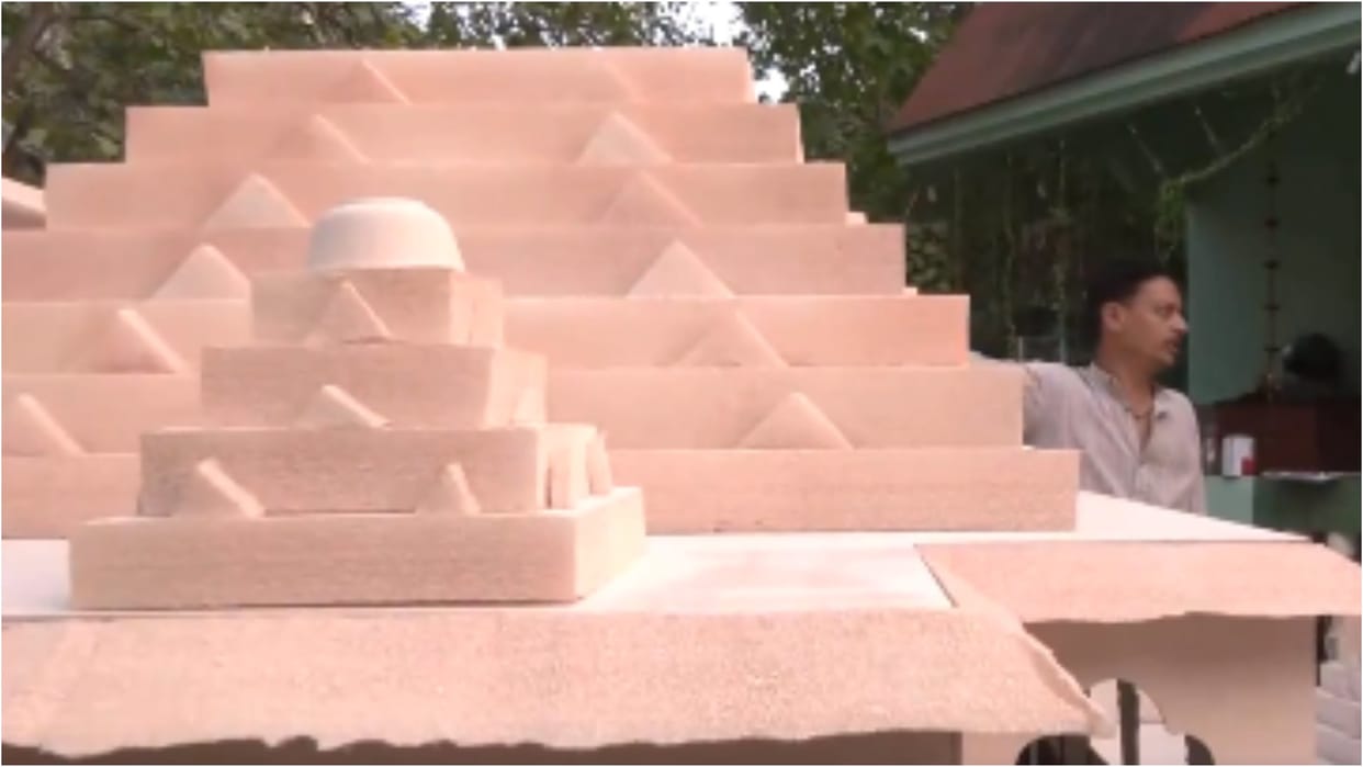 News and Updates civil engineer from Nagpur made replica of Ayodhyas Ram Temple at his home
