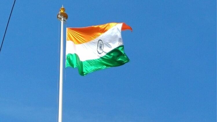 highest tricolor flag of state was installed in Dharamshala auspicious occasion of Makar Sankranti