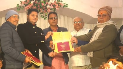 Bihar News : Darbhanga Maharaj's family received invitation to come to Ayodhya for Pran Pratistha.
