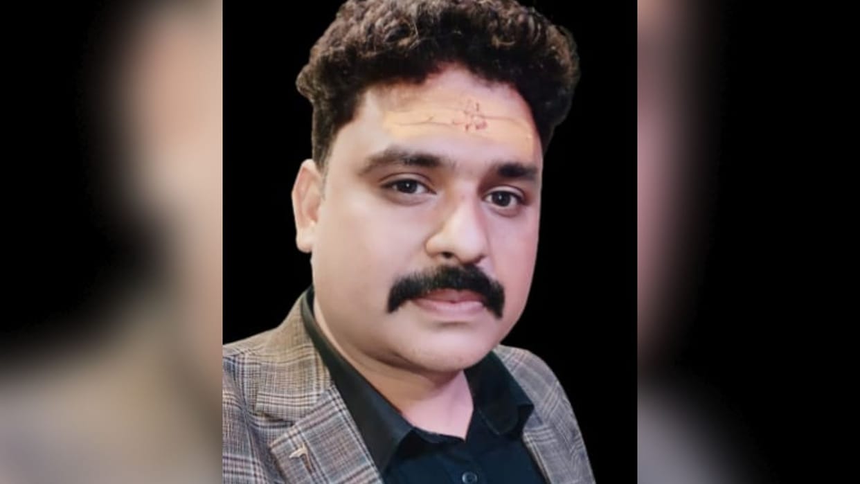Dr. Prasun Kumar Singh selected in top-5 in activity based competition based on Hindi curriculum