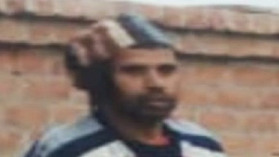Two laborers crushed by unknown vehicle in Etah one dead other is in serious condition