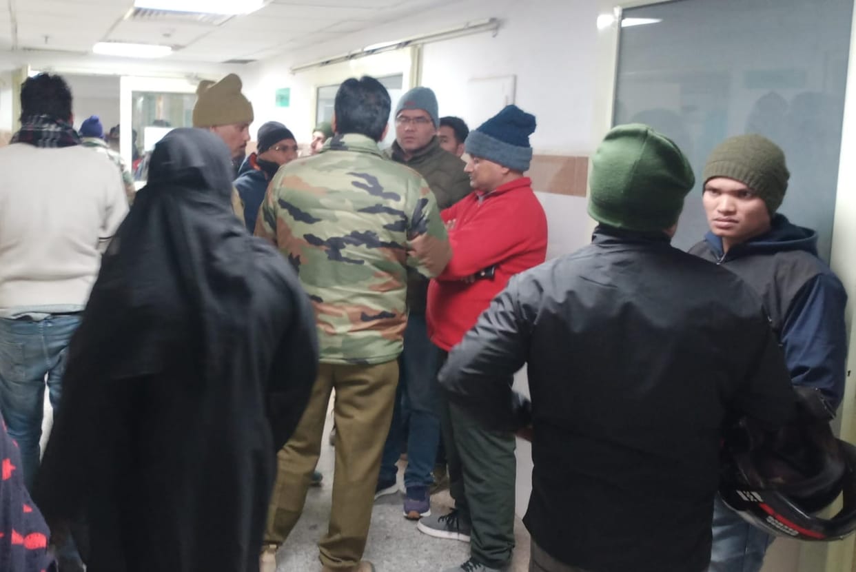 Dehradun News Leopard Attack on 12 year old child near Canal Road admitted to hospital
