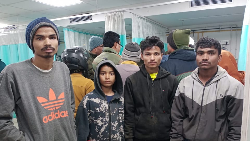 Dehradun News Friends Save Their other friends Life during Leopard Attack