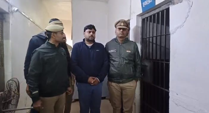 Farmer Suicide Case, Prayagraj STF gets big success, Shivam Singh arrested with a reward of one lakh