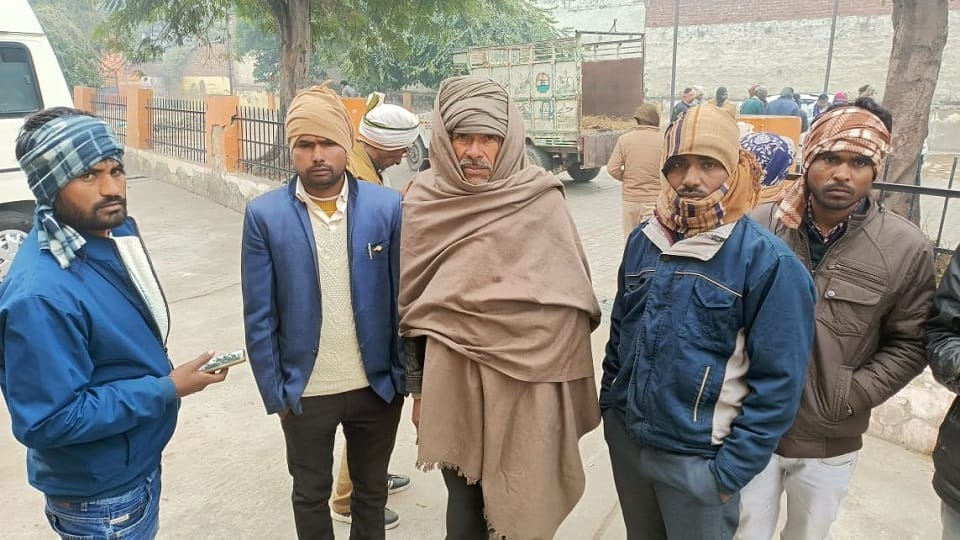 farmer took a loan to run the family if he could not repay then chose death