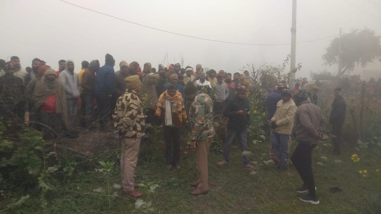 man crushed to death by tractor near police chowki in Bareilly