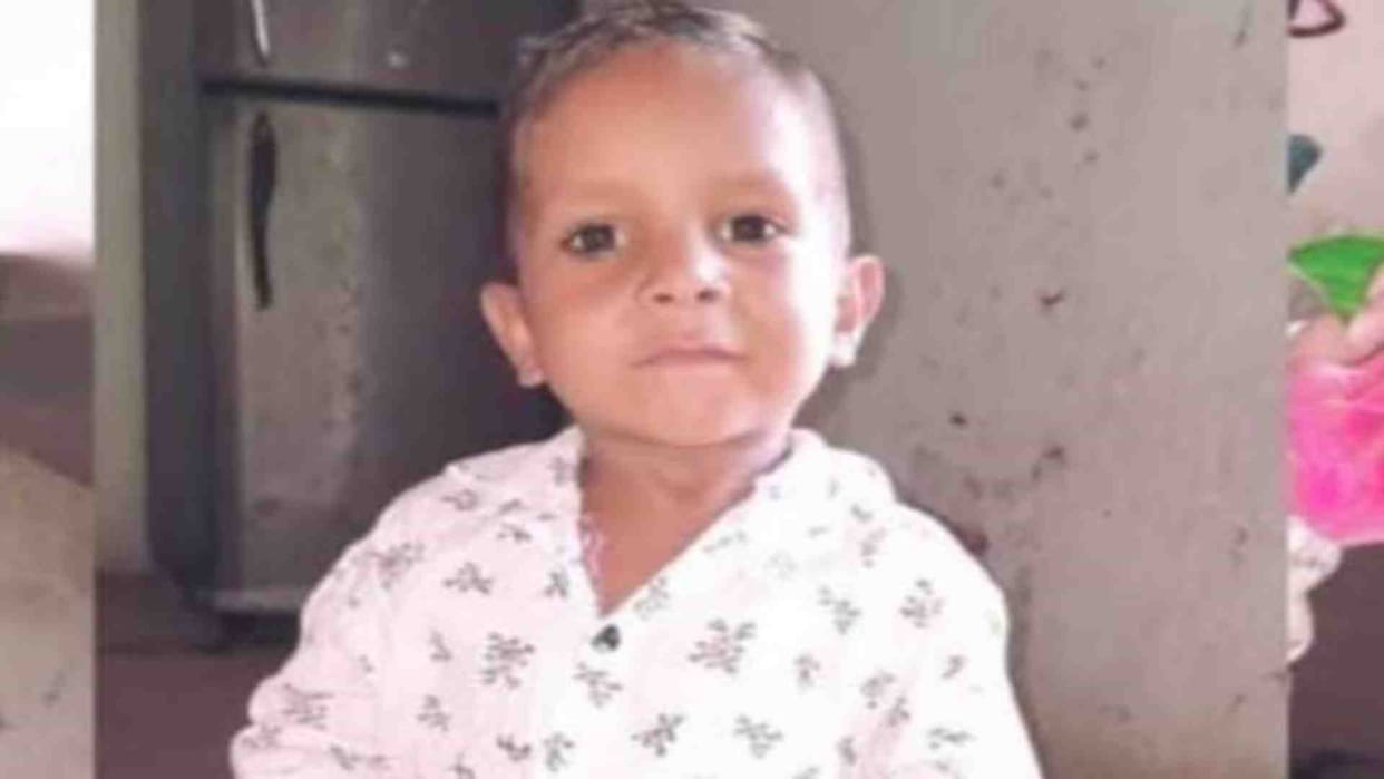 6 year old innocent dies after eating glass ball in Dausa