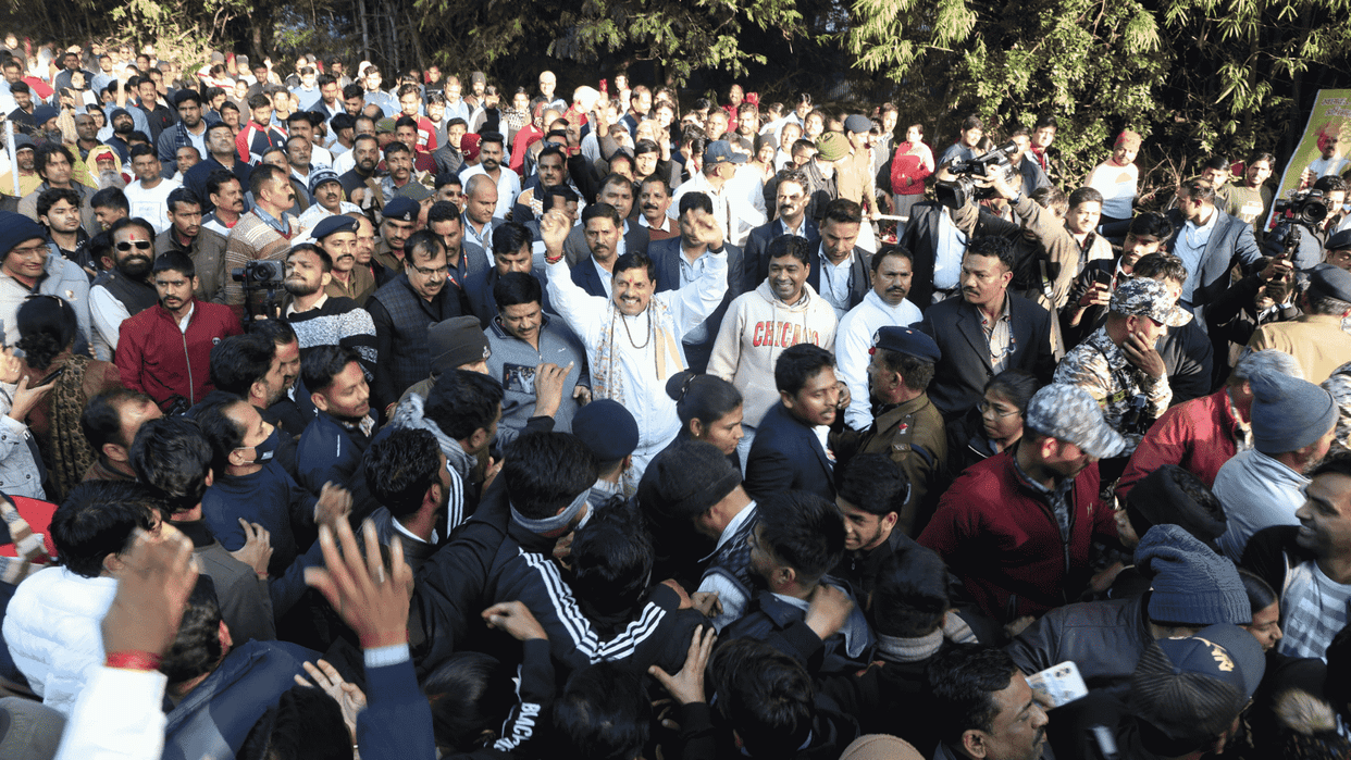 Chief Minister Dr. Mohan Yadav arrived at Rahgiri's carnival
