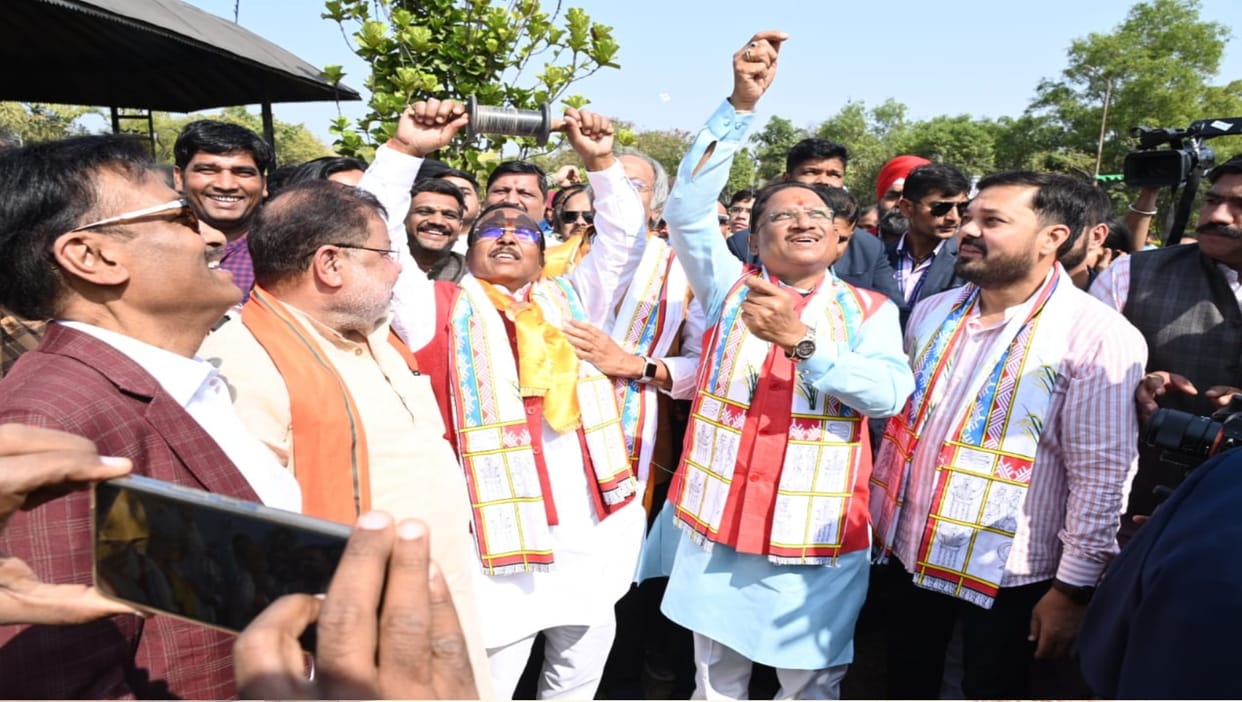 Raipur: CM Sai and Minister Brij Mohan will fly kites in Purkhauti Muktangan on Makar Sankranti