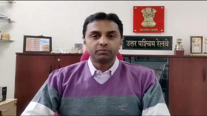 मुख्य जनसंपर्क अधिकारी कैप्टन शशिकिरण