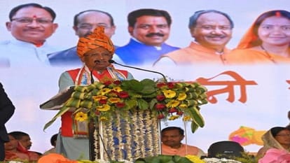 CM Sai worshiped at Tapeshwar temple enjoyed kite flying blessed the bride and groom in Balrampur