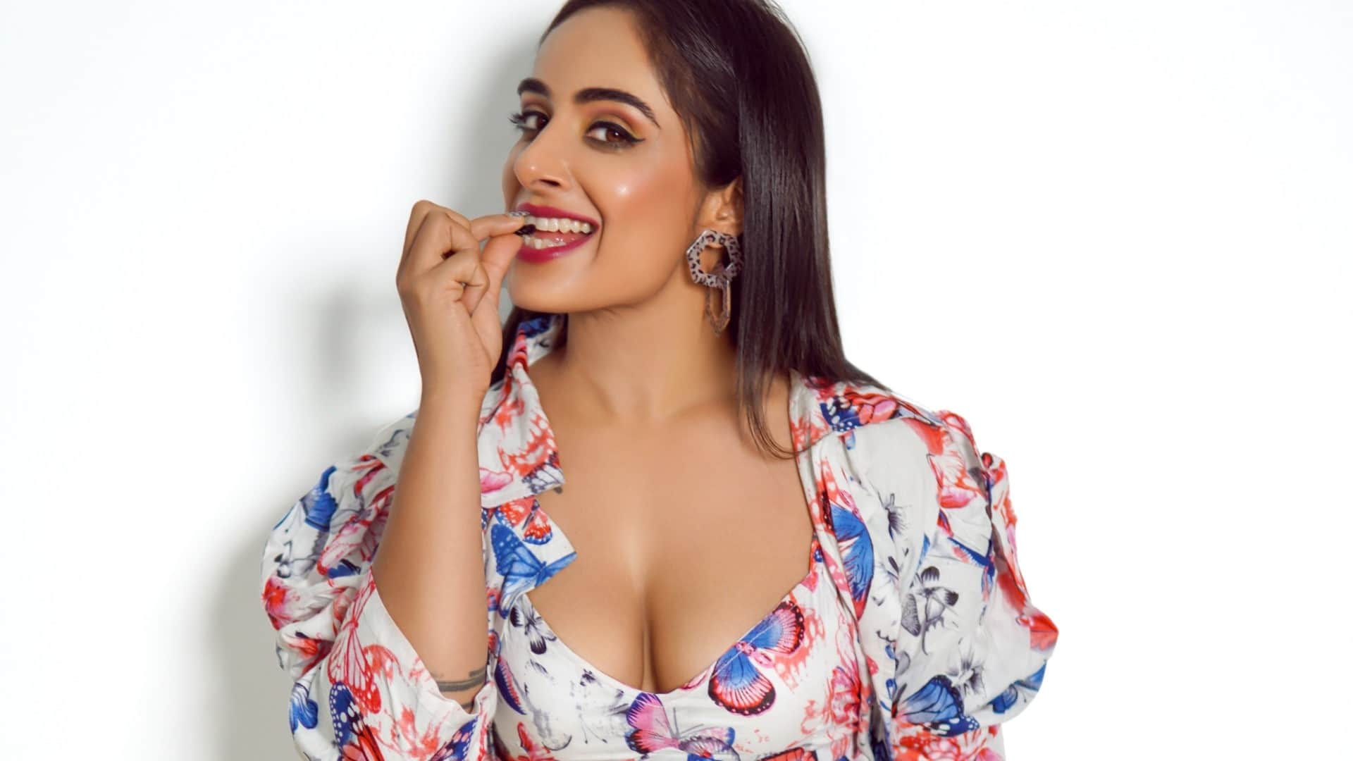 Shweta Mehta debuts as main lead of telugu film Ajay Gadu an inspirational story of comeback MTV Rodies Rising