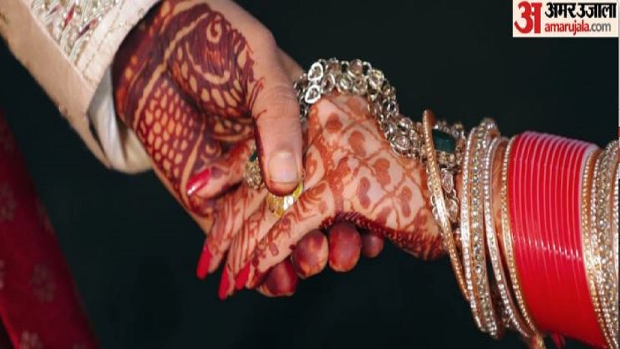 Two friends got married in a temple in Muzaffarnagar district