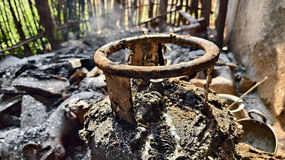 Three adopted sons of President were burnt to death household items were burnt to ashes in Kabirdham