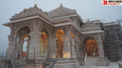 Ram bhakts are giving 2 crore rupees donation to ramlala in Ayodhya.
