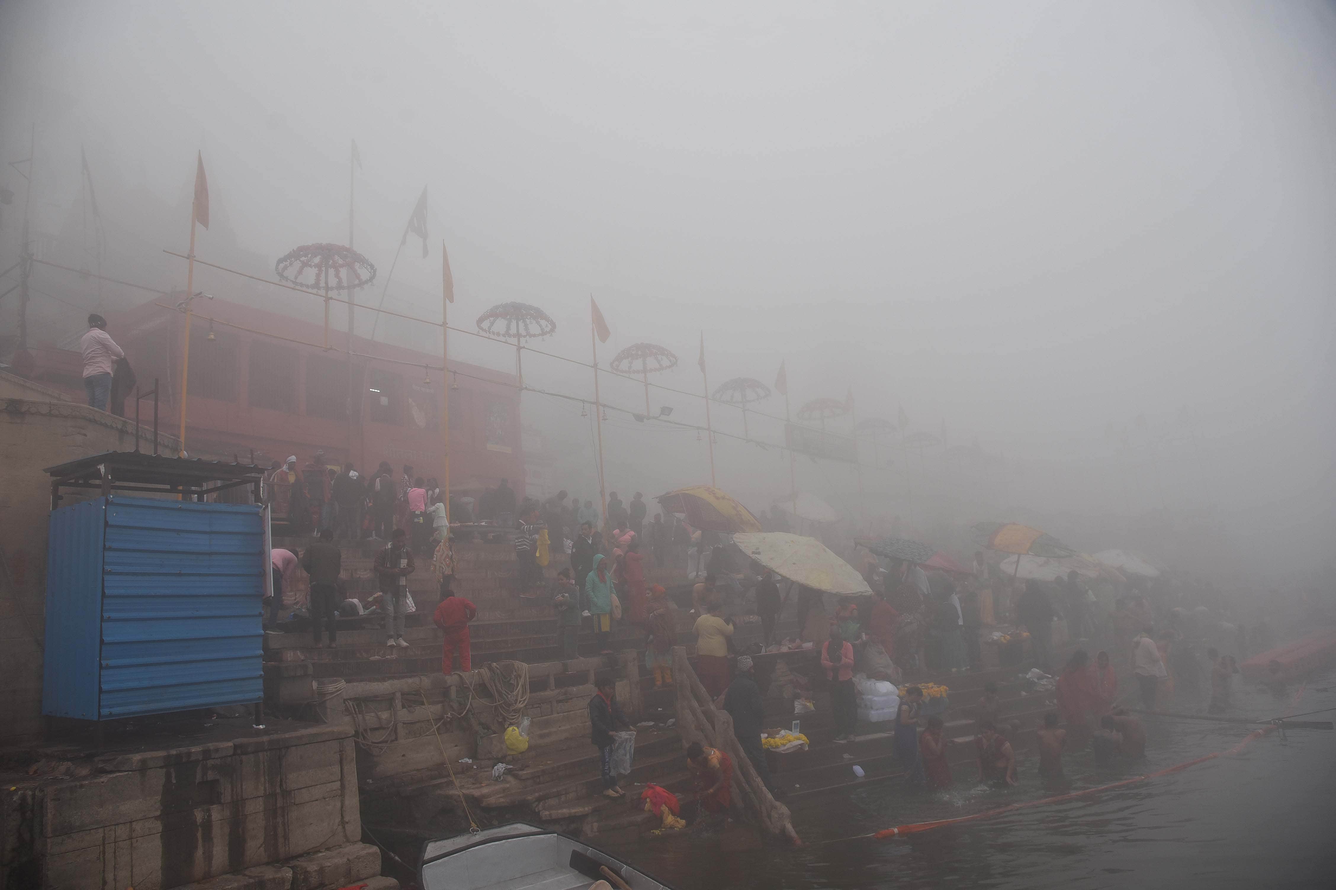 Ayodhya Ram Mandir News devotees took dip in Ganga ghats of Kashi for Ram Temple Consecration Ceremony