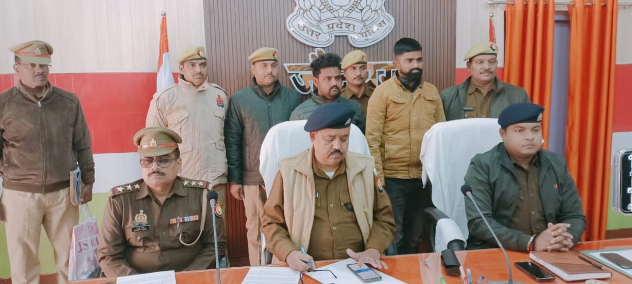 UP Police arrested two accused after revealing Jaunpur doctor murder case