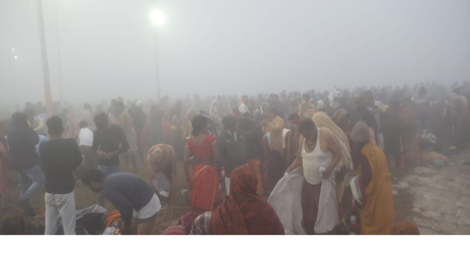 Makar Sankranti Flood of faith gathered on the banks of Sangam, lakhs of devotees took a holy dip
