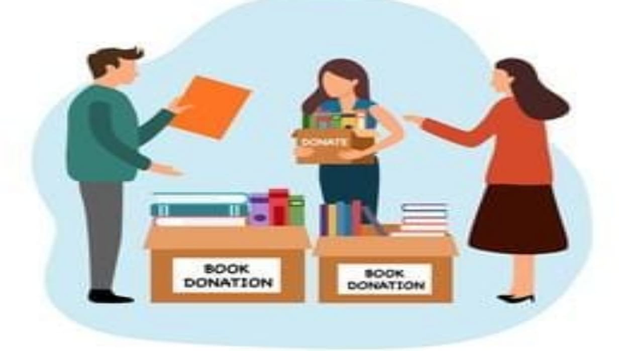 Bihar: First matriculate girl starts book donation campaign in Dubetola, the first child marriage free village