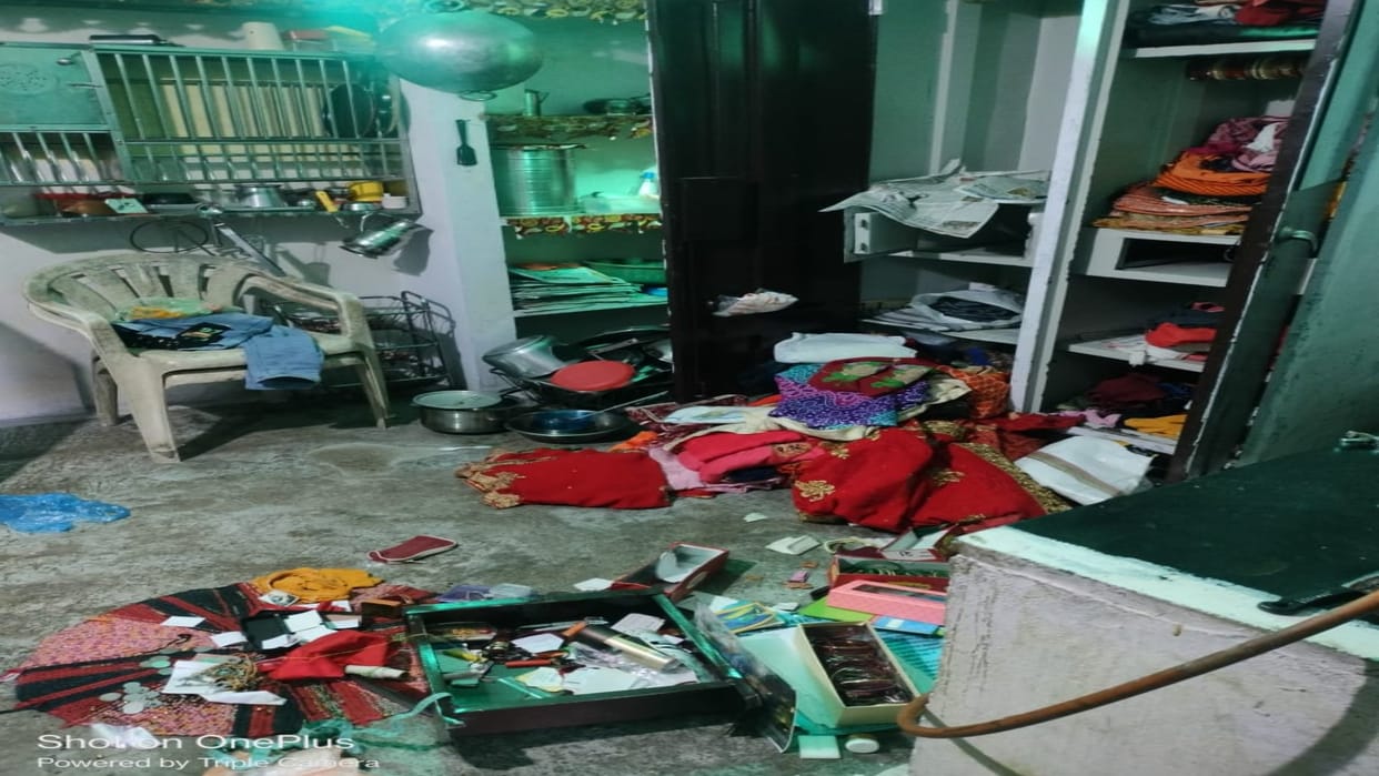Thief absconds with cash and jewelry worth lakhs in Sehore
