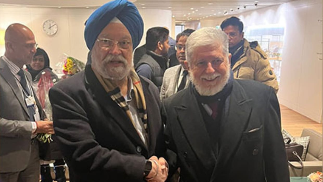 World Economic Forum union minister hardeep singh puri met celso amorim