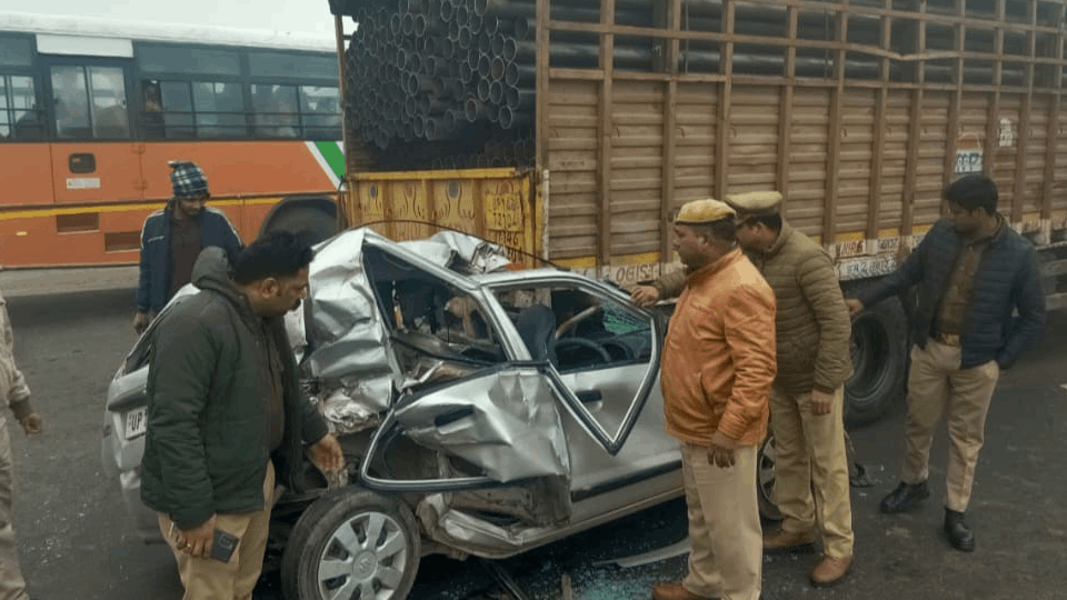 Four vehicles collided simultaneously in Dadri
