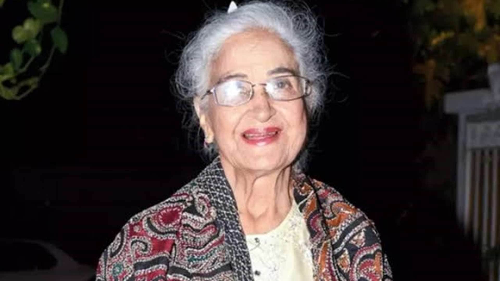 10 best characters of actress kamini Kaushal oldest living actor of Hindi cinema Bollywood news in hindi