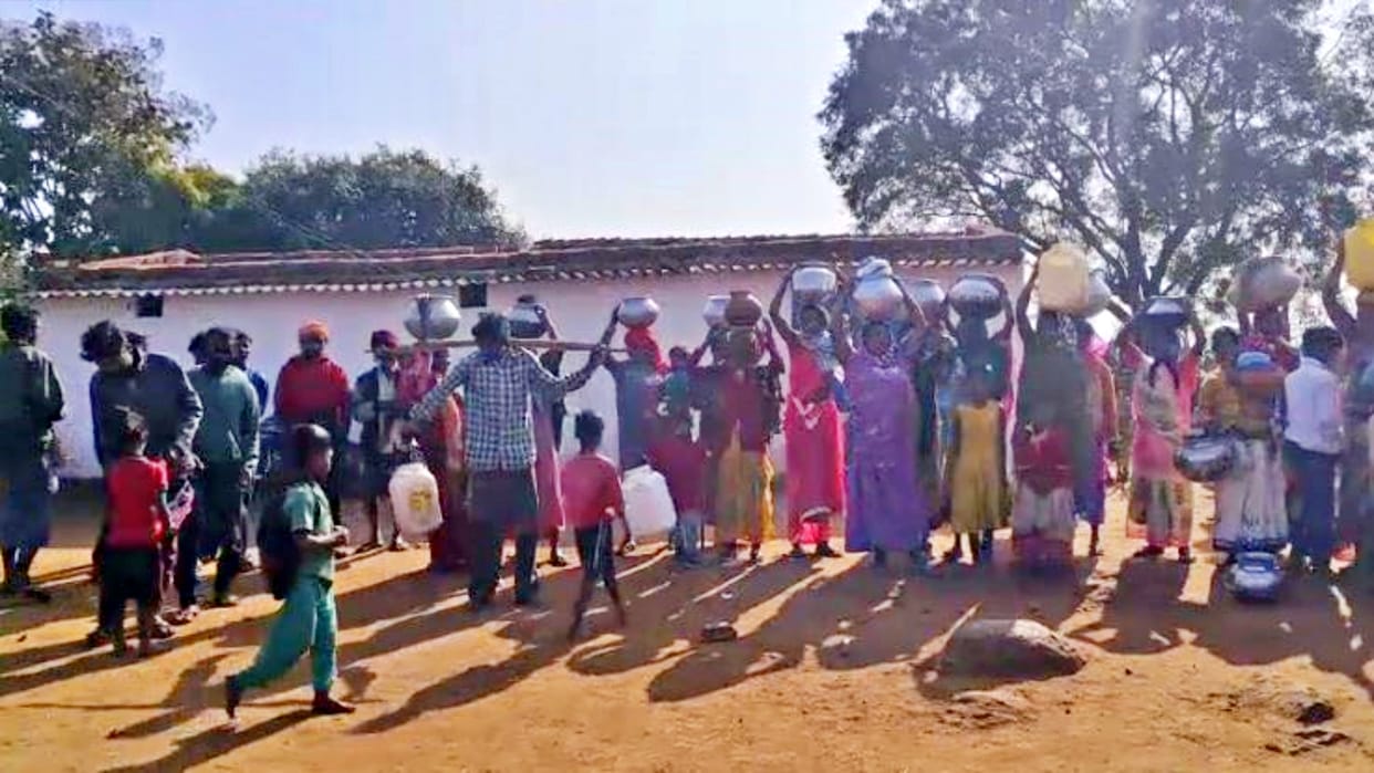 MP News People yearning for water in Bijuri Municipality in Anuppur