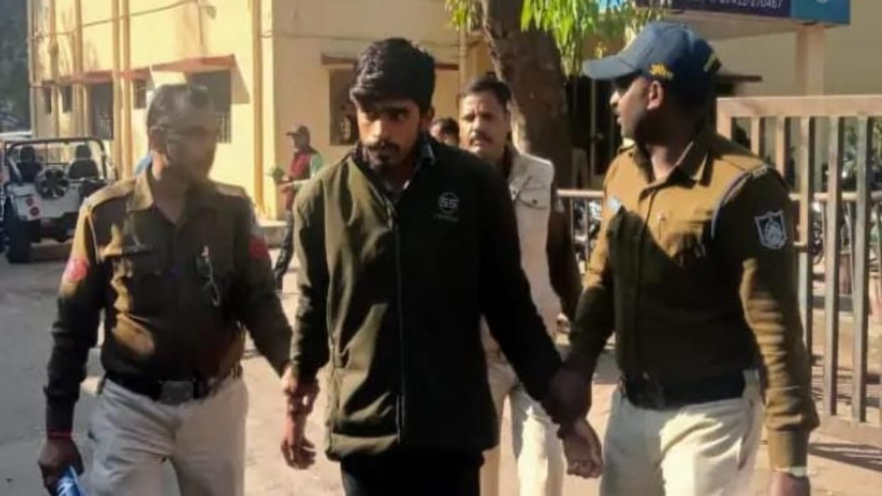 Ratlam Crime Rape on pretext of marriage engagement took place one and a half year ago