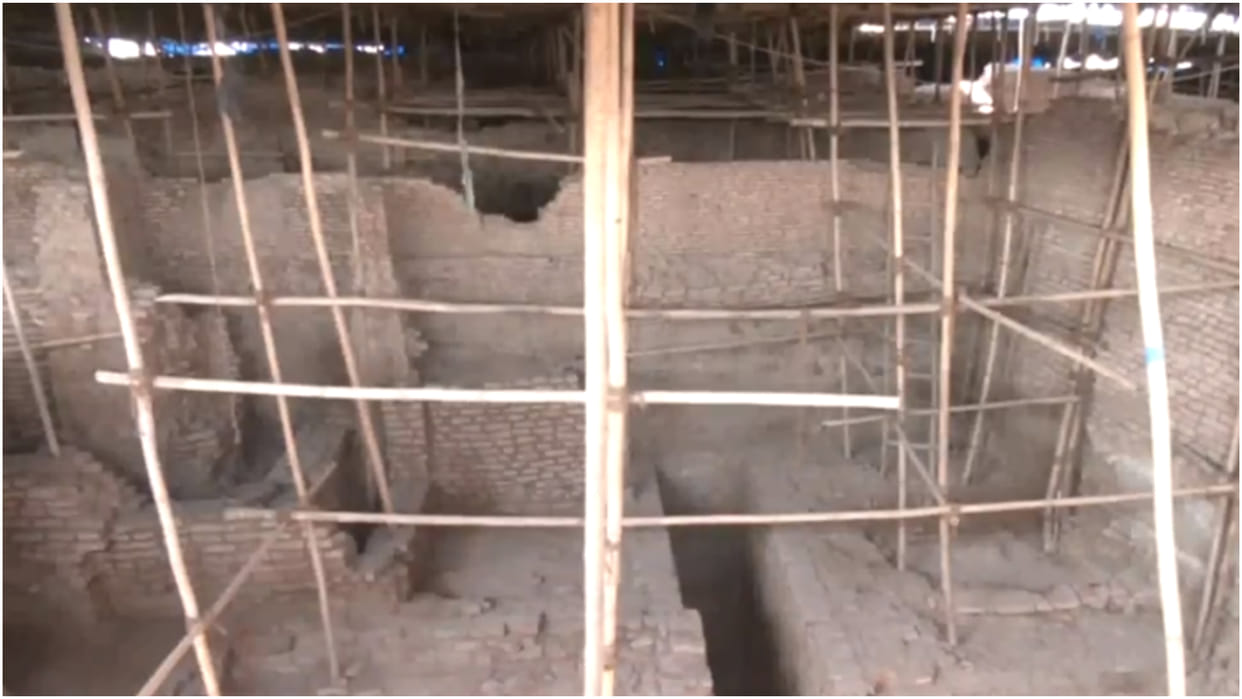 Remains of 2800 year old settlement have been found in PM Modi's village Vadnagar