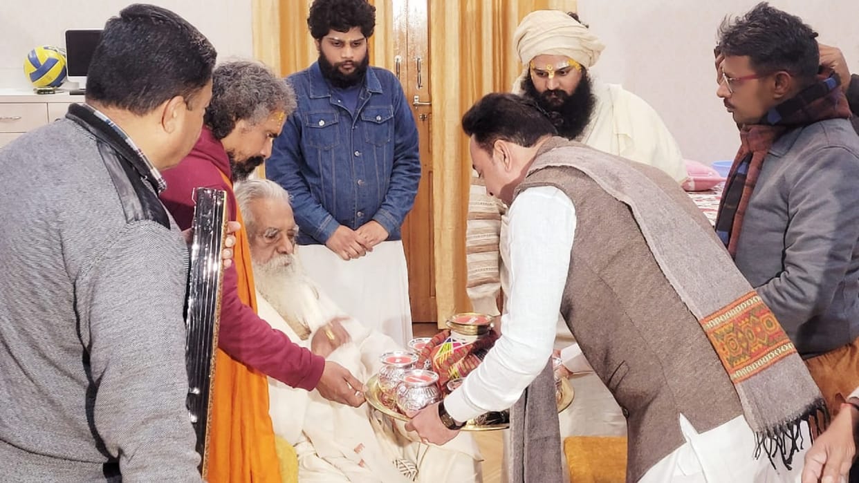 Ram Mandir: Water from 8 special ponds has been brought from Somnath for consecration