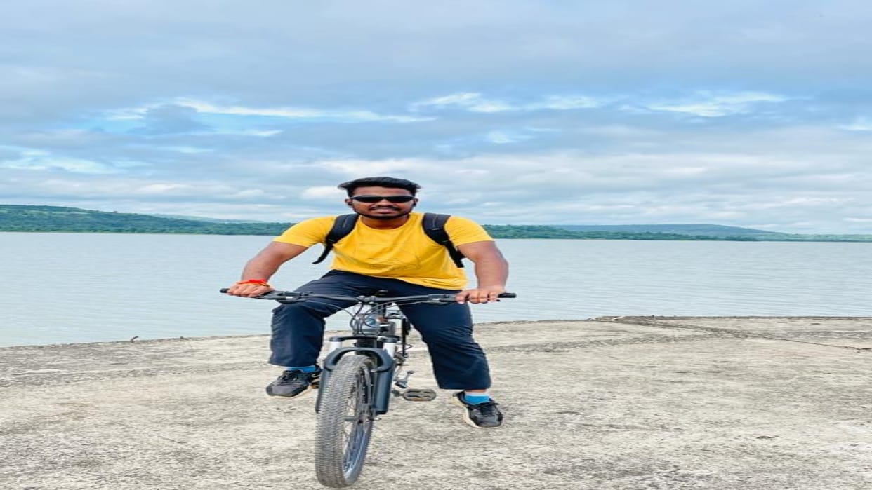 Young man will go from Shahdol to Ayodhya on bicycle before pran pratishtha
