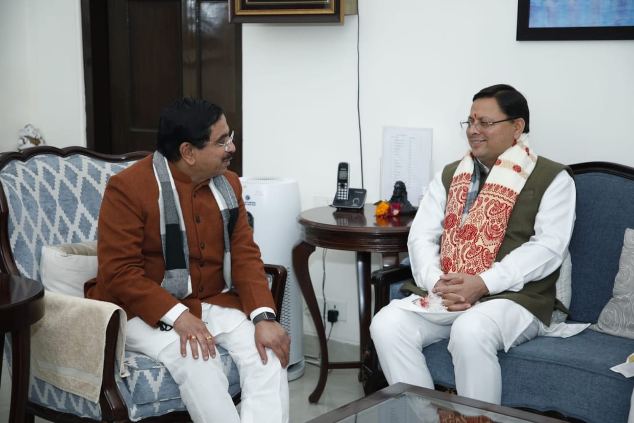 CM Pushkar singh dhami Met Union Minister Pralhad Joshi in Delhi talked about thermal power station