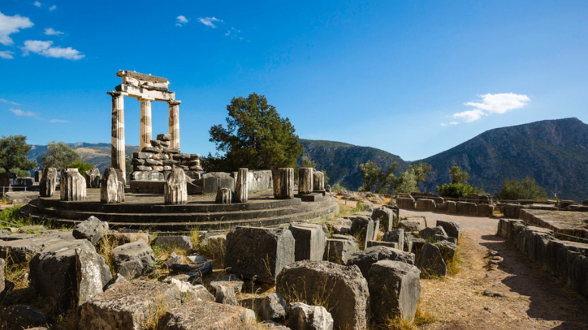 mystery temple of apollo biggest center of prophecy mystery temple of apollo of greece