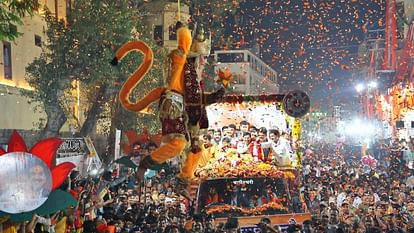 cm mohan yadav road show indore jan abhar yatra