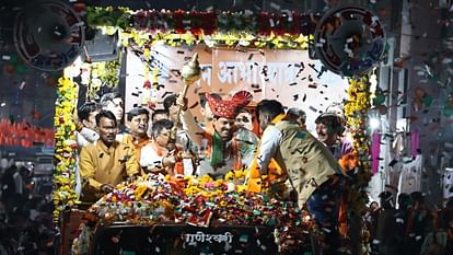 cm mohan yadav road show indore jan abhar yatra