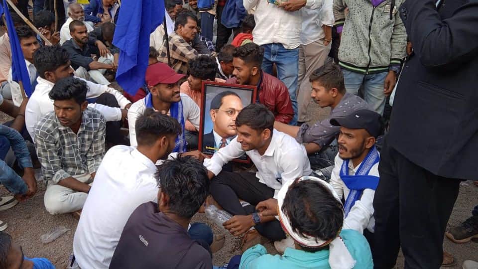 Bhim Regiment surrounded Saja police station Bemetra