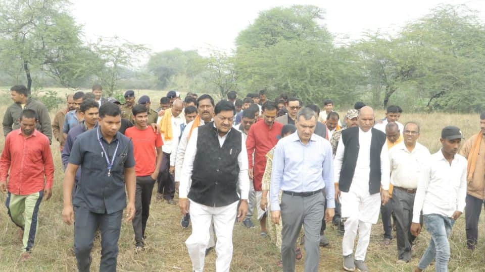 खाद्य मंत्री दयाल दास बघेल
