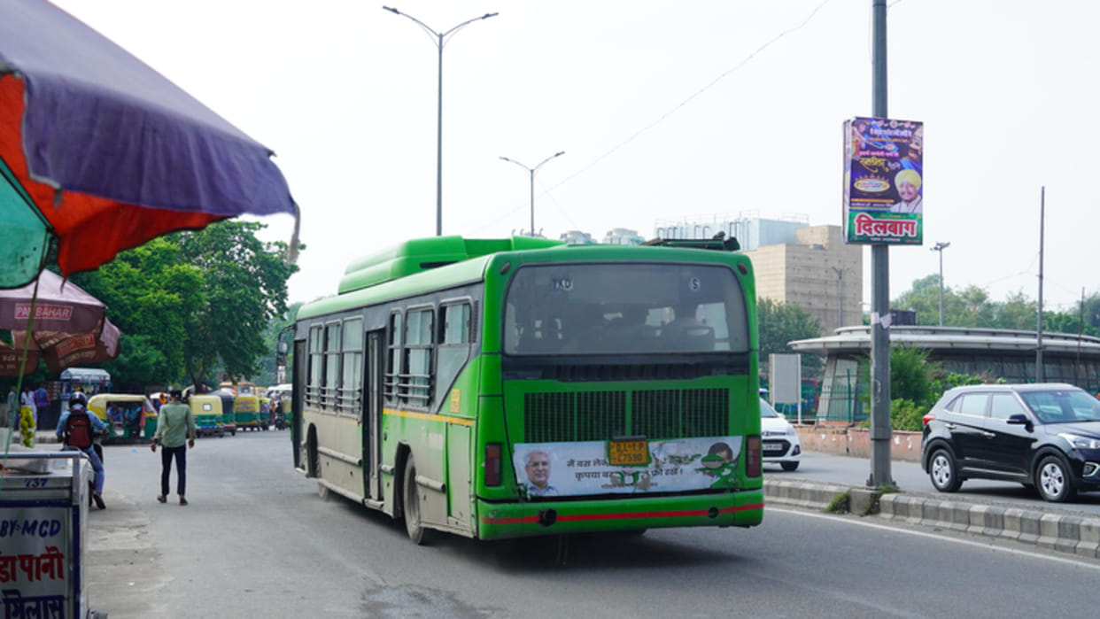 After women now eunuchs will also be able to travel free in buses in Delhi