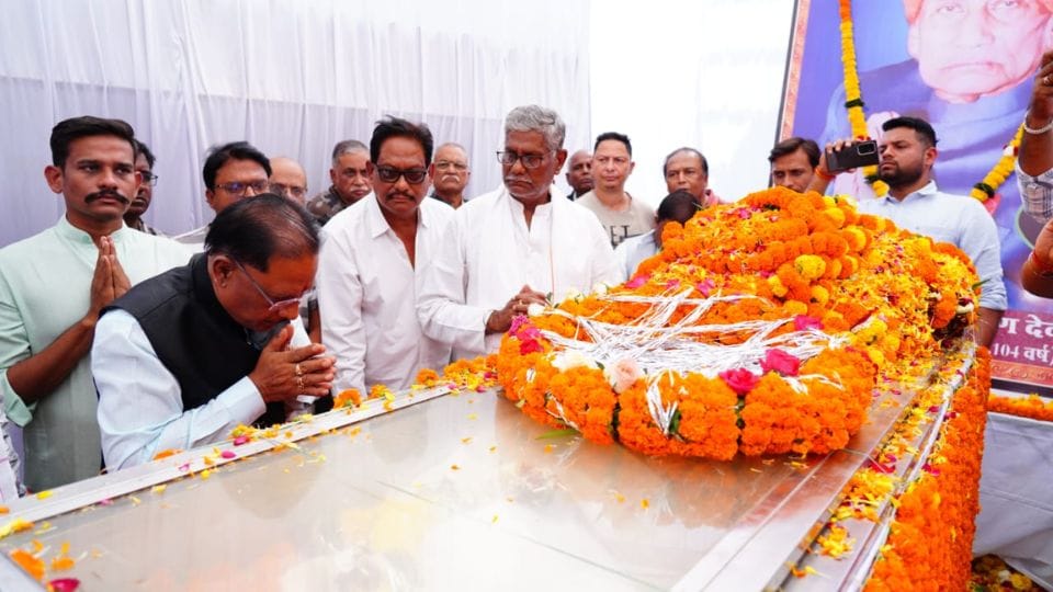 CM Vishnudev Sai paid last tribute to Kumar Lakshmi Narayan Dev