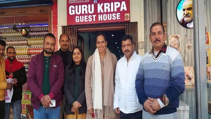 Uttarakhand News: Badminton player Saina Nehwal reached Kainchi Dham
