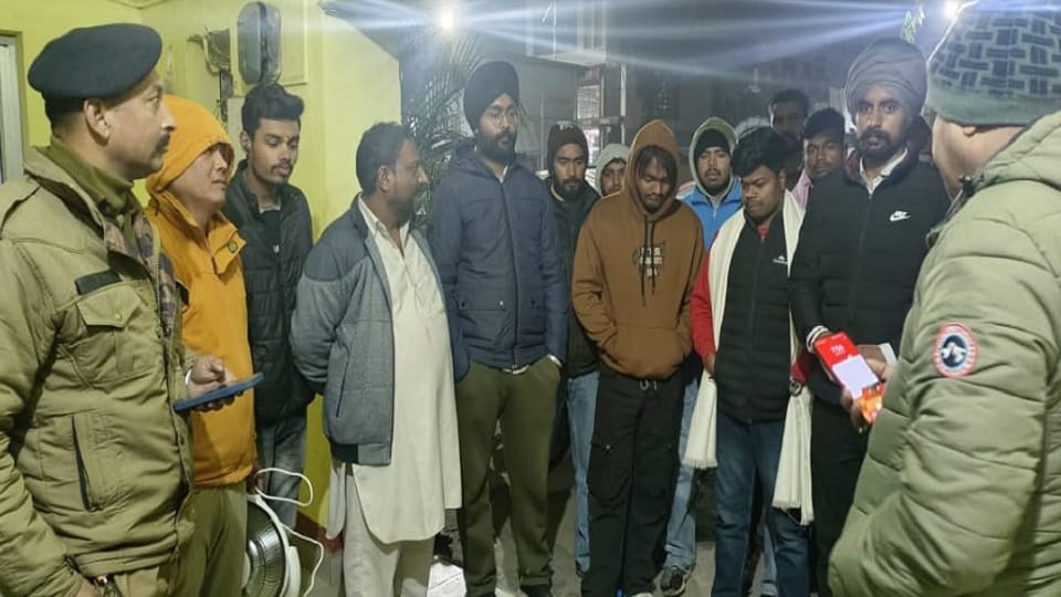 Uttarakhand News: Attack on student union treasurer in Sitarganj
