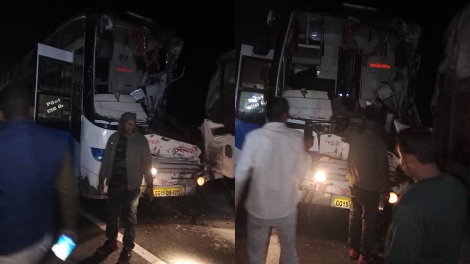 bus rammed into a truck parked on Hasdev bridge
