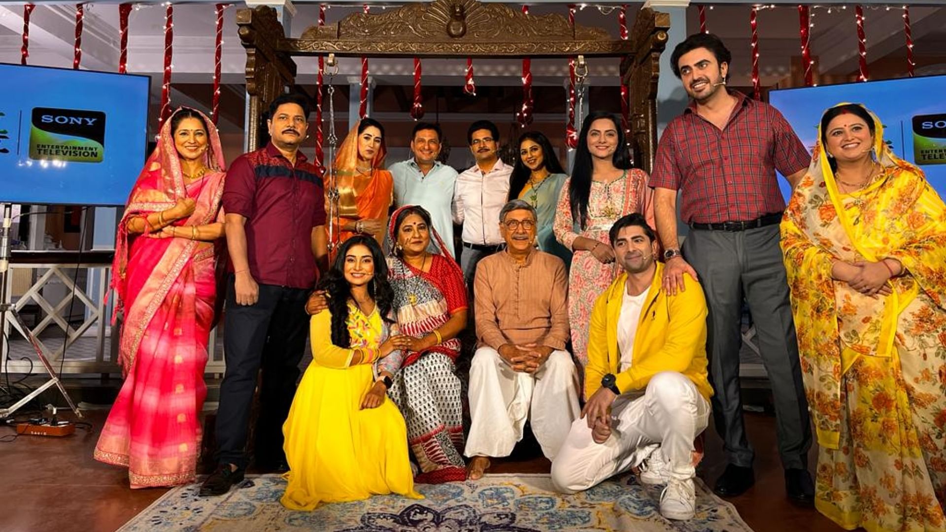 Sony Tv New Show Mehndi Wala Ghar Starts On This Day Starring Karan Mehra  Kanwarjeet Paintal Shruti Anand - Entertainment News: Amar Ujala - Mehndi  Wala Ghar:सोनी का दांव अब मेहंदी के