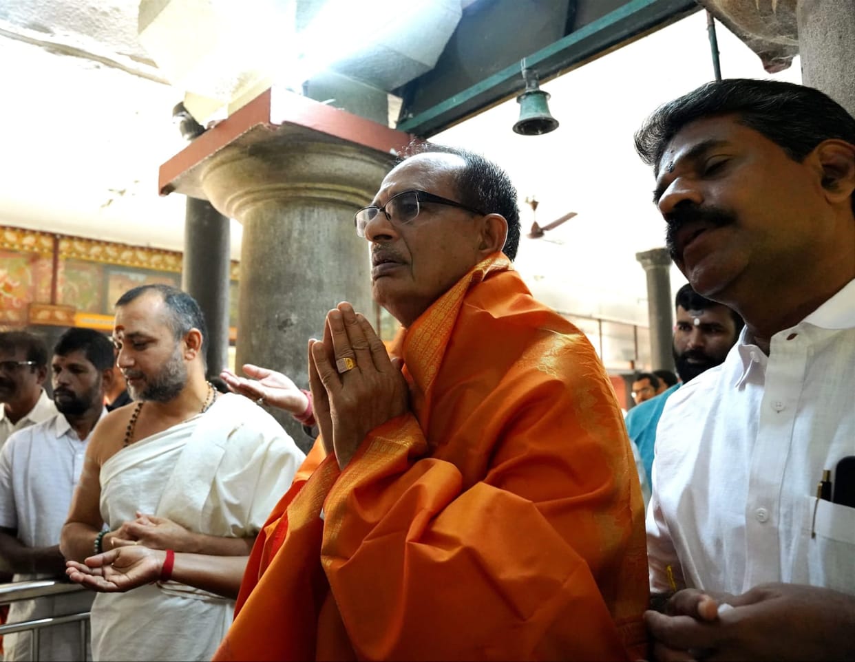 MP News: Shivraj reached Shankaracharya's birthplace Kaldi, said - Adi Guru worked to connect the whole of Ind
