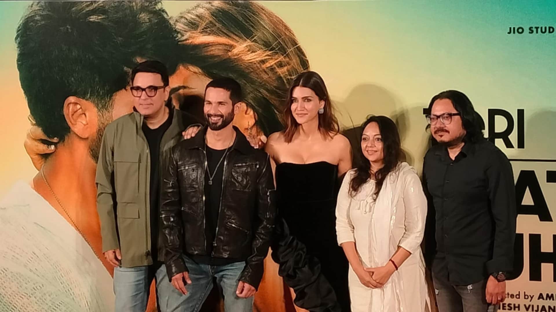 Teri Baaton Mein Aisa Uljha Jiya actress Kriti Sanon ignored question going to Ayodhya at the trailer launch