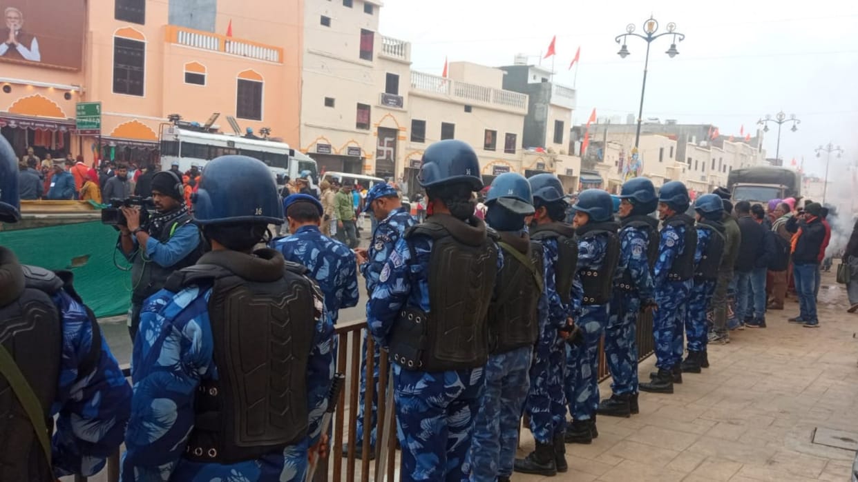 30 thousand jawans take control of Ayodhya.