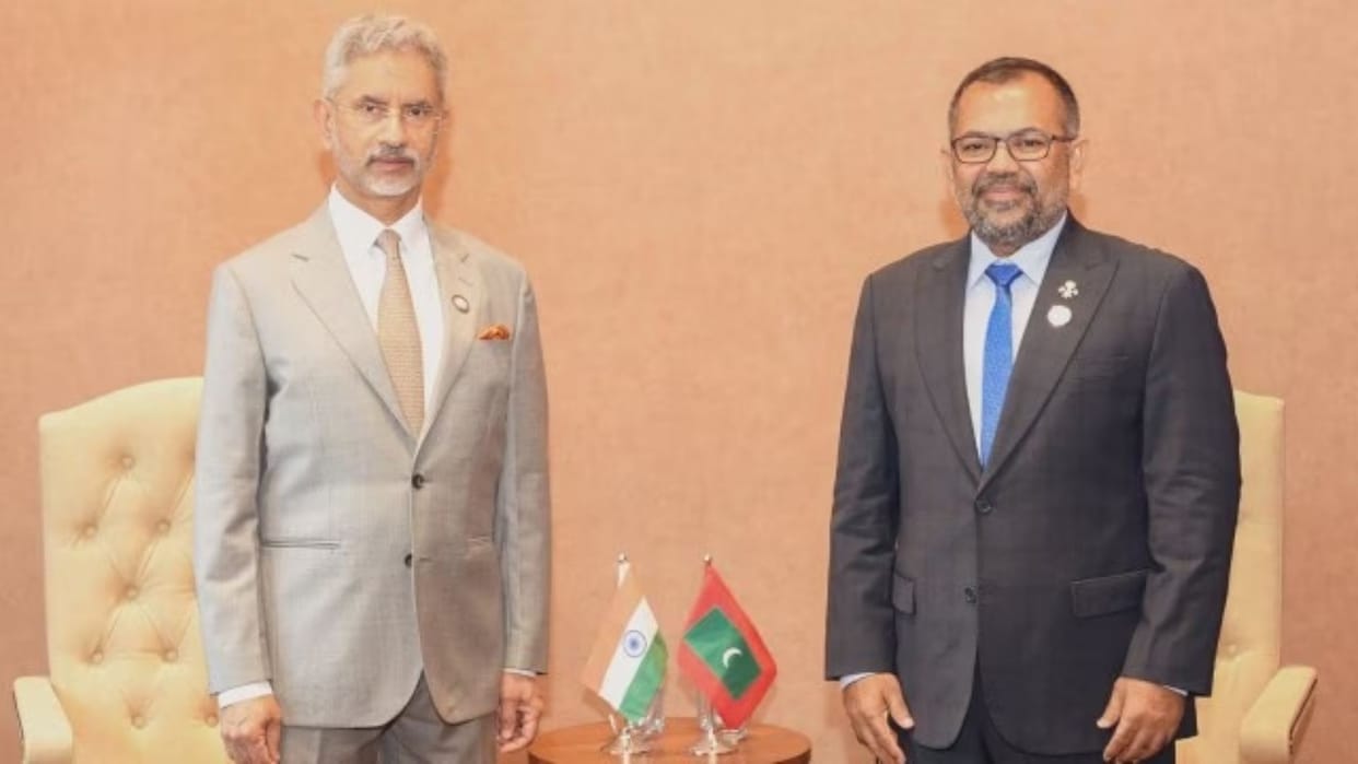 s jaishankar meet with maldives foreign minister moosa zameer amid tension on indian military withdrawl