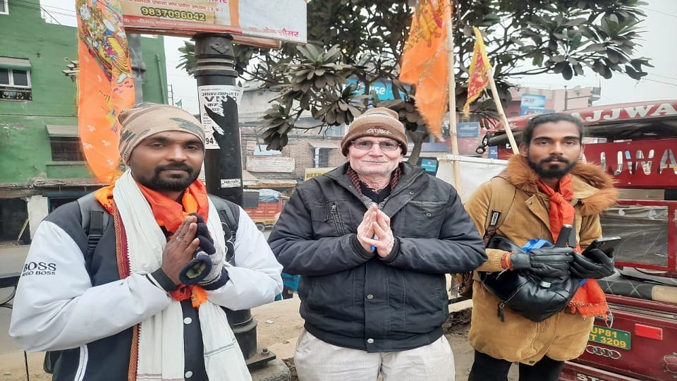 Two youths walked on foot from Rajasthan to Ayedhya