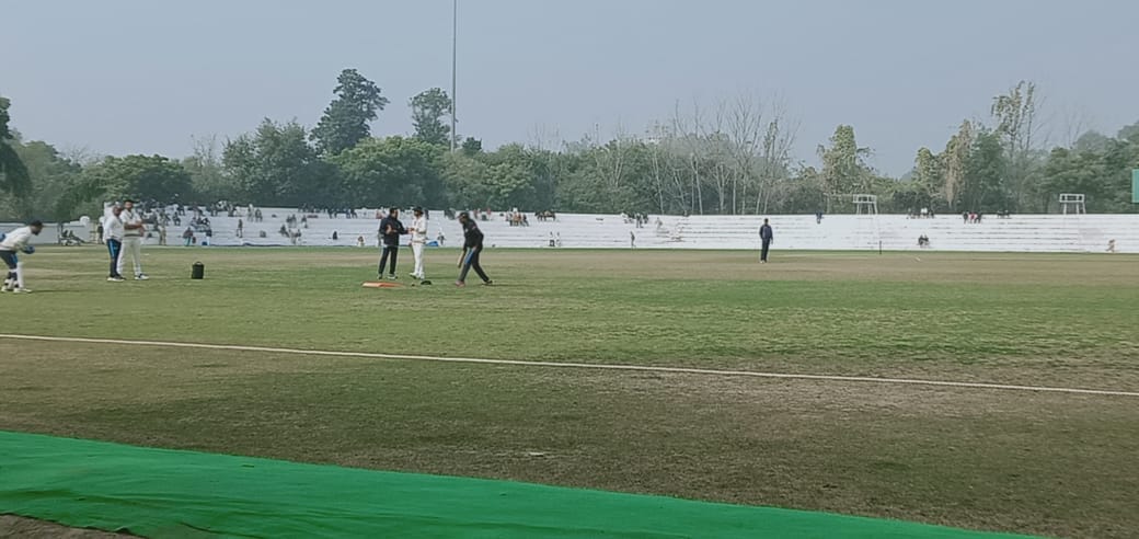 Ranji Trophy: Competition continues between UP and Bihar, Vineet Panwar took the first wicket